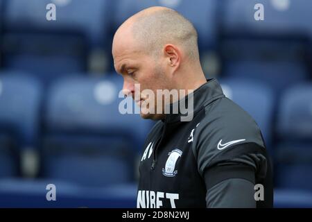 Deepdale Stadium, Preston, Lancashire, UK. 31st Oct, 2020. English Football League Championship Football, Preston North End versus Birmingham City; Preston North End manager Alex Neill Credit: Action Plus Sports/Alamy Live News Stock Photo