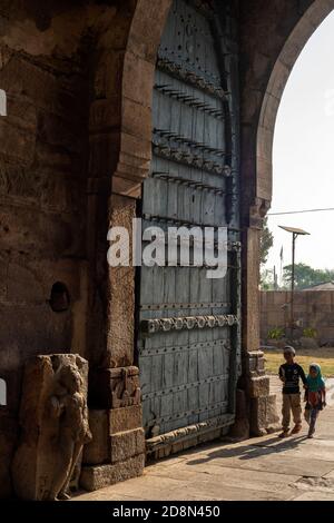 Dabhoi, The town, and its surroundings were under Chavda and later under Chaulukya rulers who built a few buildings and temples in the ninth century. Stock Photo