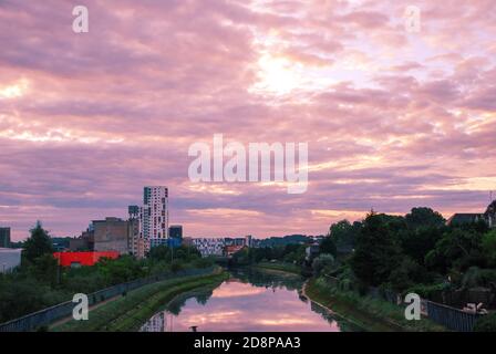 Sunrise over the River Orwell in the centre of Ipswich, UK Stock Photo