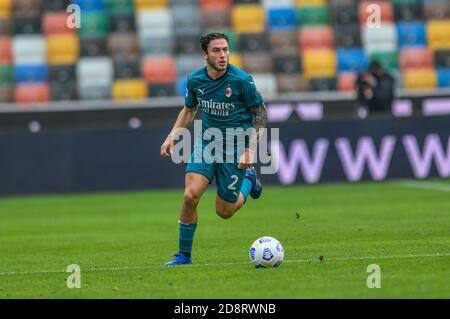 Dacia Arena Friuli Stadium, udine, Italy, 01 Nov 2020, Davide Calabria (AC Milan) during Udinese Calcio vs AC Milan, Italian soccer Serie A match - Credit: LM/Alessio Marini/Alamy Live News Stock Photo