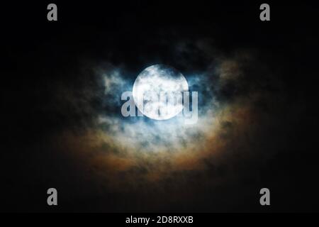 Rochester, New York, USA. 1st Nov, 2020. Halloween Blue Moon during the early morning of November 1, 2020. A blue moon occurs on the rare occasion when there is more than one full moon during a month. Credit: Alan Schwartz/ZUMA Wire/Alamy Live News Stock Photo