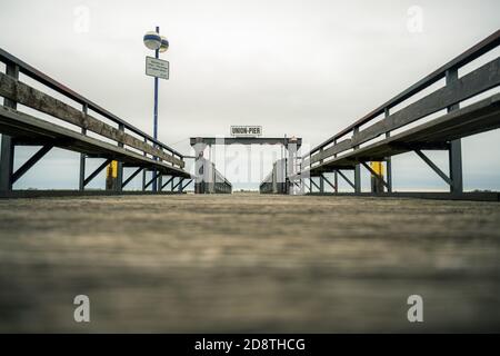 Nordenham, Germany. 01st Nov, 2020. The Union Pier in Nordenham, where the ship with six Castors with highly radioactive nuclear waste is expected. Credit: Mohssen Assanimoghaddam/dpa/Alamy Live News Stock Photo