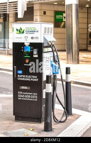 London, UK. 23rd Oct, 2020. An ESB EV Solutions rapid electric car charging point in London. Credit: SOPA Images Limited/Alamy Live News Stock Photo