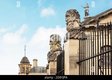 emperor heads sculpture at the Sheldonian Theatre building in Oxford Stock Photo