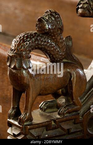 Carved Wooden Giraffe Stock Photo - Alamy