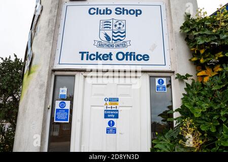 Southend best sale utd shop