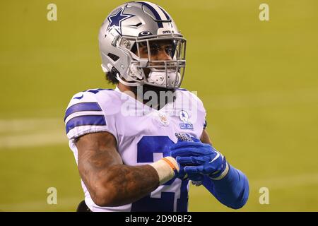 NOV 01, 2020 : Dallas Cowboys running back Ezekiel Elliott (21) walks on the field prior to the NFC matchup between the Dallas Cowboys and the Philadelphia Eagles at Lincoln Financial Field in Philadelphia, PA. Stock Photo