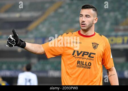 Marcantonio Bentegodi stadium, Verona, Italy, 02 Nov 2020, Lorenzo Montipò (Benevento) during Hellas Verona vs Benevento Calcio, Italian soccer Serie A match - Credit: LM/Ettore Griffoni/Alamy Live News Stock Photo