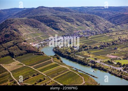 View of the village Neff on the big Mosel loop, district of Cochem-Zell, Moselle, Rhineland-Palatinate, Germany, Europe Stock Photo