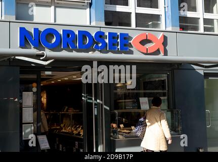 04 November 2020, Lower Saxony, Hanover: A North Sea fish restaurant can be seen in the pedestrian zone in Hannover. Management and employees of the Nordsee fish restaurant chain are negotiating to keep the company headquarters in Bremerhaven. Photo: Peter Steffen/dpa Stock Photo