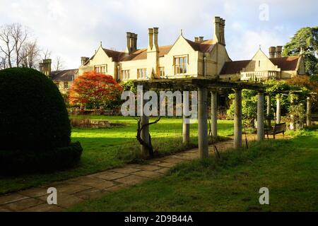 Gardens at the Lodge - the RSPB's headquarters at Sandy Heath, Bedfordshire Stock Photo