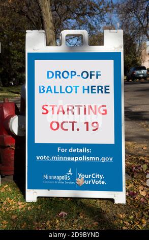 A 2020 Minnesota election sign for dropping off ballots starting October 19 at a neighborhood polling place during the presidential election Stock Photo