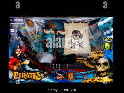 Irvine, Scotland, UK - November 03, 2020: Smyths branded child’s toy pirate ship in colourful blue, red, yellow and green cardboard box. A child’s toy Stock Photo