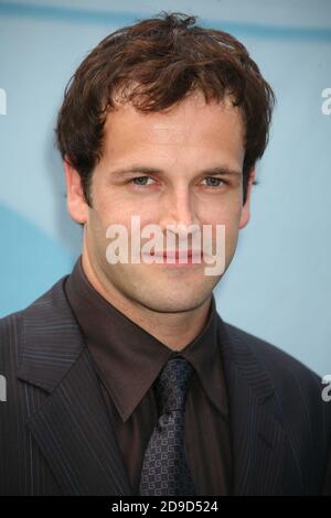 Jonny Lee Miller attends the CBS Upfront at Tavern on the Green, Central Park in New York City on May 17, 2006.  Photo Credit: Henry McGee/MediaPunch Stock Photo