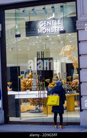 London, UK. 5th Nov, 2020. Gentle Monster sunglasses store 28-29 Argyll St, Soho, London W1F 7EB. Retail shops shut in Oxford street a second lockdown begins. Credit: JOHNNY ARMSTEAD/Alamy Live News Stock Photo