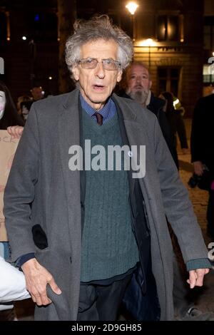 05 November 2020. London, UK Piers Corbyn attends the annual Million Mask Protest and V for Freedom Rally’s in central London. Photo by Ray Tang. Stock Photo
