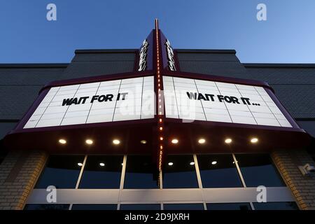 Cary, North Carolina, USA. 6th Nov, 2020. The sun rises three days after Election Day on the marquee of the Raleigh Improv in Cary, NC as the nation continues to wait for the results of the Presidential election. Credit: Bob Karp/ZUMA Wire/Alamy Live News Stock Photo