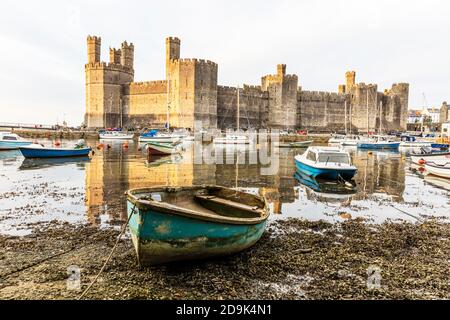 Caernarfon Castle, Caernarfon Castle panorama, Caernarfon, Castle, castles, North Wales,  Caernarfon Castle Wales, Wales, Caernarfon marina, marina, Stock Photo