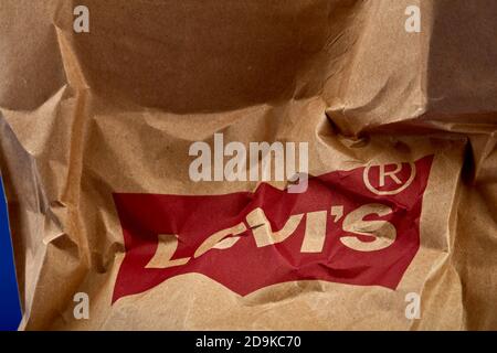 levis paper bag