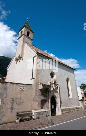 Hospital Church of the Holy Spirit, Laces, Venosta Valley (Vinschgau), Bolzano, Trentino-Alto Adige, Italy Stock Photo