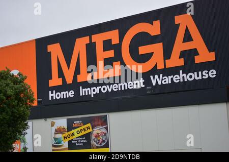 AUCKLAND, NEW ZEALAND - Nov 05, 2020: View of Mitre 10 Mhardware store in Botany Stock Photo