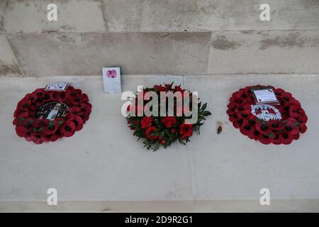 London UK 07 November 2020  Medium Poppy Wreaths left at the Cenotaph   ahead of Remembrance Day tomorrow Sunday 8 November Paul Quezada-Neiman/Alamy Live News Stock Photo