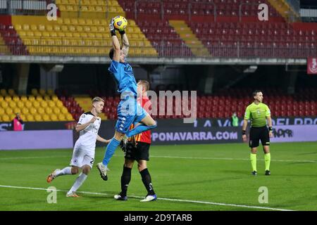 Benevento, Italy. 07th Nov, 2020. Lorenzo Montipò (Benevento Calcio) during the Serie A soccer match between Benevento Calcio - Spezia Calcio, Stadio Ciro Vigorito on November 7, 2020 in Benevento Italy - Photo Emmanuele Mastrodonato /LM Credit: Independent Photo Agency/Alamy Live News Stock Photo