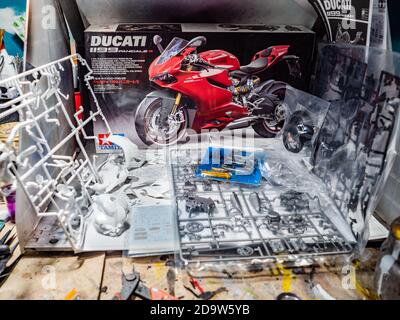 Tamiya ducati 1199 deals panigale