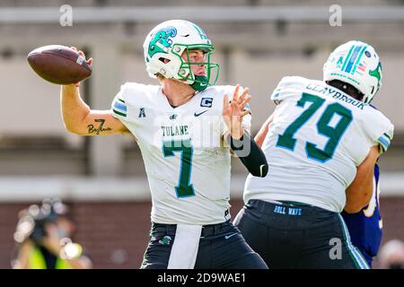 Tulane Green Wave quarterback Michael Pratt (7) during the NCAA college football game between Tulane and ECU on Saturday November 7, 2020 at Dowdy-Ficklen Stadium in Greenville, NC. Jacob Kupferman/CSM Stock Photo