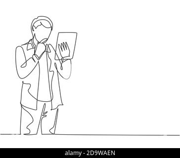 Single continuous line drawing of young business man standing while holding the laptop and thinking business strategy at the office. Business idea Stock Vector