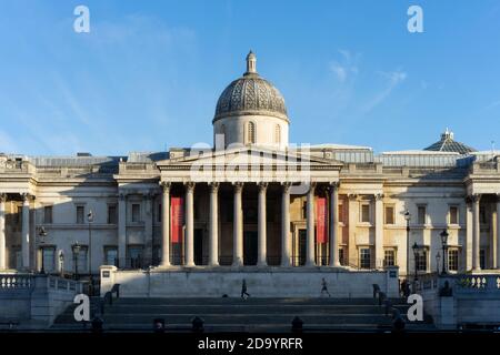 National Gallery front entrance Stock Photo