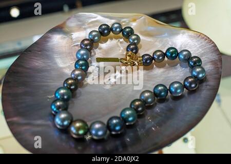 Tahia Exquisite Tahitian Pearls shop in Papeete, Tahiti, French Polynesia, Tahiti Nui, Society Islands, French Polynesia, South Pacific. Stock Photo