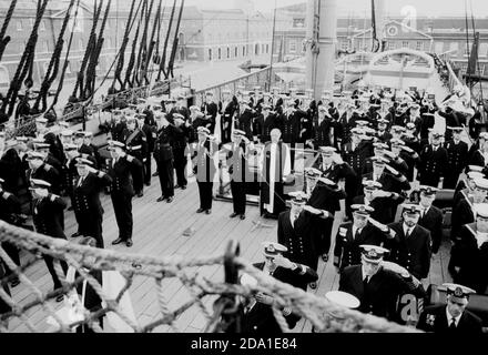 TRAFALGAR DAY CEREMONY ABOARD HMS VICTORY 1984  PORTSMOUTH Stock Photo