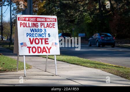 Grand Rapids, Michigan, November 3, 2020: A 'vote today' sign outside a polling station on Election Day. Stock Photo