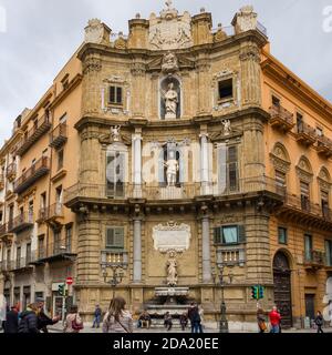 Quattro Canti, Piazza Vigliena in Palermo, Sicily, Italy Stock Photo