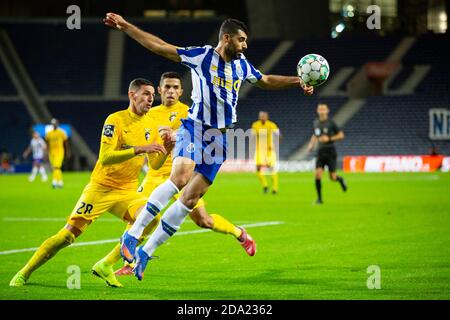Porto, Portugal. 08th Nov, 2020. FC Porto's player Diogo Leite seen in action during the match between FC Porto and Portimonense for the Portuguese First League at Dragon Stadium.(Final score; FC Porto 3:1 Portimonense) Credit: SOPA Images Limited/Alamy Live News Stock Photo