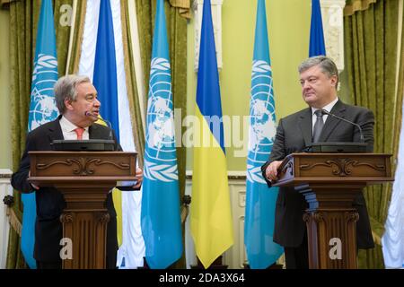 KIEV, UKRAINE - Jul 09, 2017: President of Ukraine Petro Poroshenko and UN Secretary General Antonio Guterres during a meeting in Kiev Stock Photo
