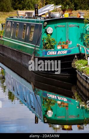 Halingbury, Essex/England August 31st 2020:A canal or narrow boat moored at Tednambury Lock on the River Stort Stock Photo