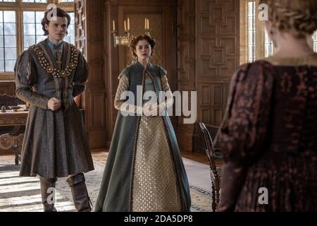 THE SPANISH PRINCESS, from left: Ruairi O'Connor as Prince Henry ...