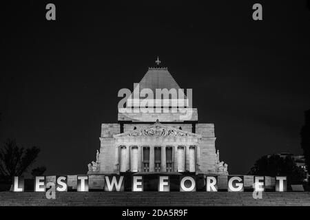 Melbourne Australia : Shrine of Remembrance Melbourne 2020 lit in red for Remembrance Day. Stock Photo