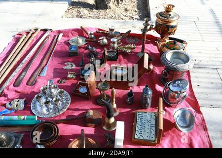 Secondhand aluminum cookware in swap meet, Tbilisi, Georgia Stock Photo -  Alamy