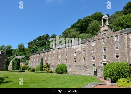 New Lanark UNESCO World Heritage site. Visitor Centre millworkers houses in Scotland, UK, Europe Stock Photo