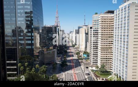 Premium Photo  Aerial view of avenida paulista (paulista avenue