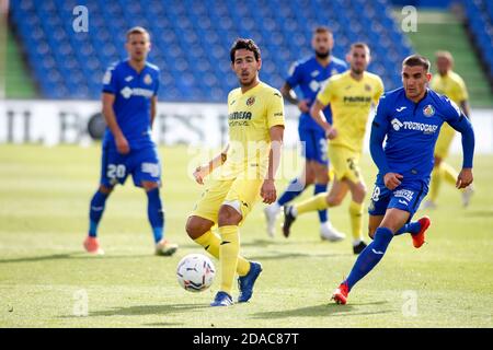 Daniel Parejo of Villarreal and Mauro Arambarri of Getafe in action during the Spanish championship La Liga football match between Getafe CF and Vil P Stock Photo