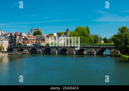 France, Cher (18), Vierzon, Voltaire bridge and Berry canal Stock Photo