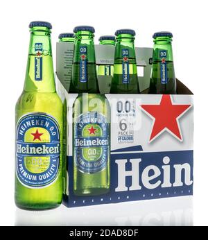 Winneconne, WI - 22 October 2020:  A six pack of Heineken non-alcoholc beer on an isolated background. Stock Photo