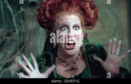 HOCUS POCUS 1993 Buena Vista Pictures film with Bette Midler Stock Photo