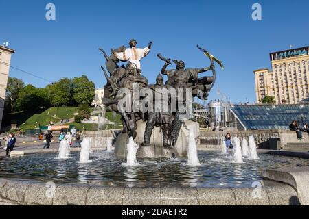KIEV, UKRAINE - May 01, 2017: Statue of Founders of Kiev at Independence Square. Kyi, Shchek and Khoryv are the three legendary brothers, sometimes me Stock Photo