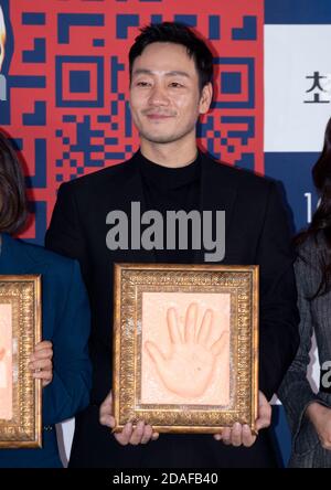 Seoul, South Korea. 12th Nov, 2020. South Korean actor Park Hae-soo, attend a hands printing event for the '41st Blue Dragon Film Awards' at CGV Cinema in Seoul, South Korea on November 12, 2020. (Photo by: Lee Young-ho/Sipa USA) Credit: Sipa USA/Alamy Live News Stock Photo