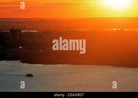 Red sunset view over the New Jersey and Hudson river Stock Photo